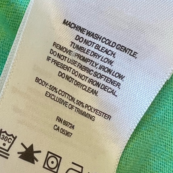 Woman’s Columbia green light cardigan - Picture 3 of 16